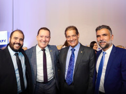 Los diputados nacionales Lucas Vergílio y Vinicius Carvalho, junto a Armando Vergílio Dos Santos Junior (FENACOR) y Sebastián Del Brutto (AAPAS).