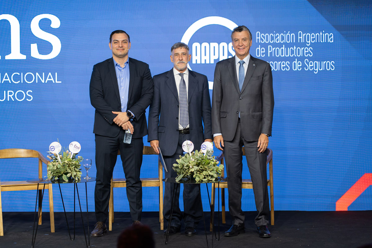 FNS2023, panel de Panorama Económico
