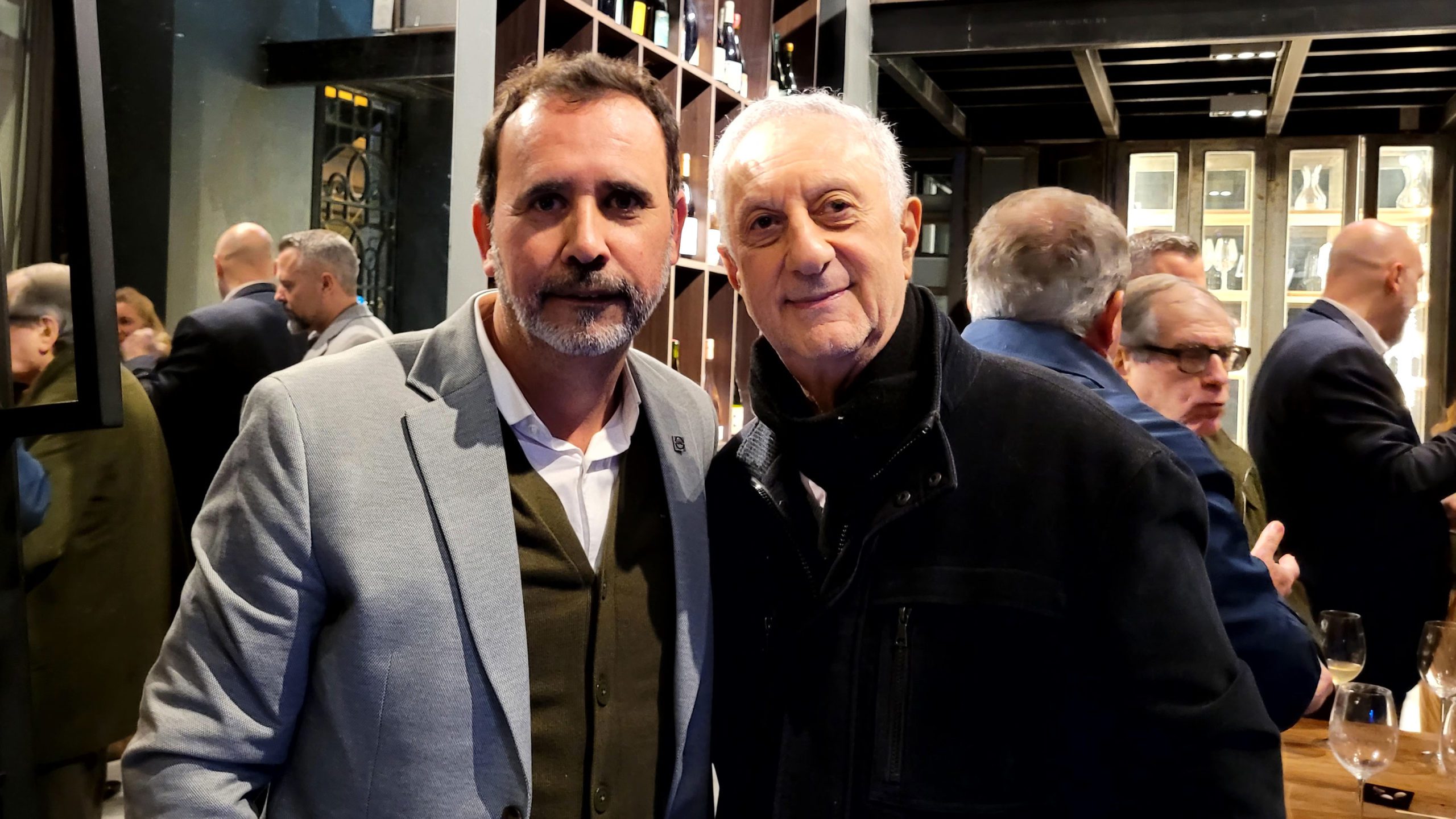 Nicolás Saurit y Pedro Zournardjián, director de revista mercado asegurador.