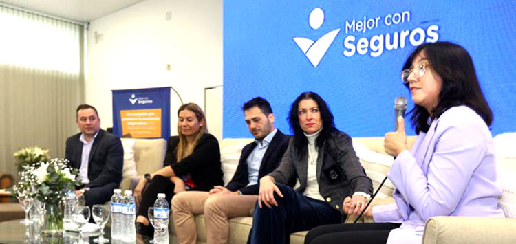 Fue presentado oficialmente “Superadoras, seguros para mujeres”