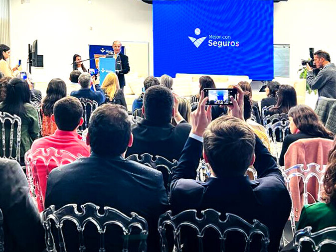 Fue presentado oficialmente “Superadoras, seguros para mujeres”