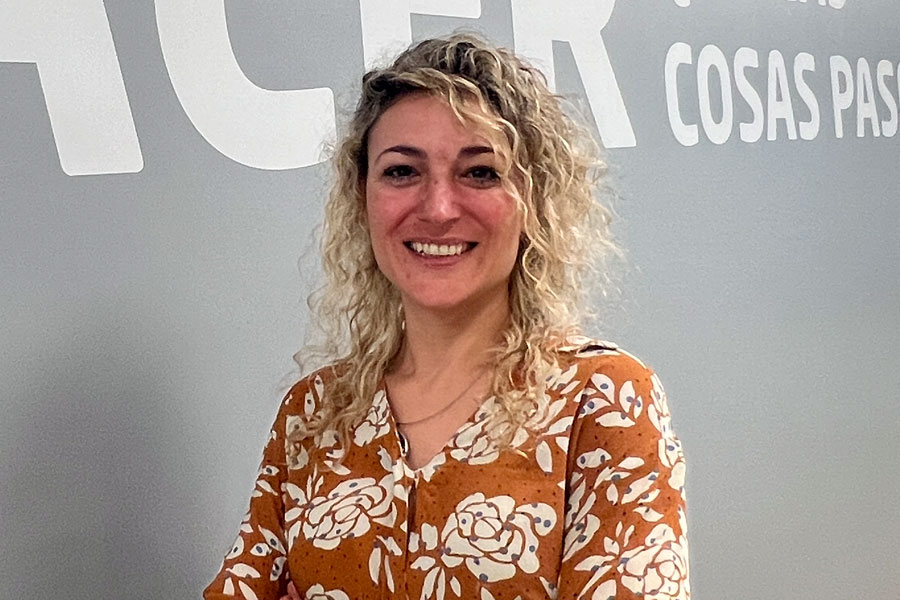 La psicóloga, PAS y analista de riesgos Catalina Pesce, comparte en esta entrevista con AAPAS sus experiencias cursando ARPAS, el contenido beneficioso para potenciar el rol del PAS y además sus sensaciones tras haber conseguido la mención especial a su tesis como la ganadora de ARPAS en 2023.